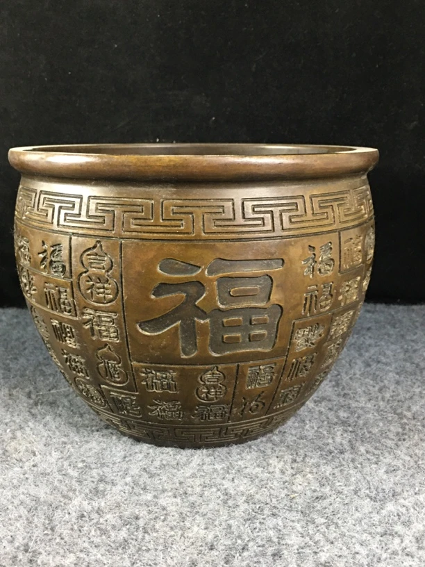 铜精制百福罐摆件，尺寸直径17.6cm高14cm，重量有偏差咨询客服。