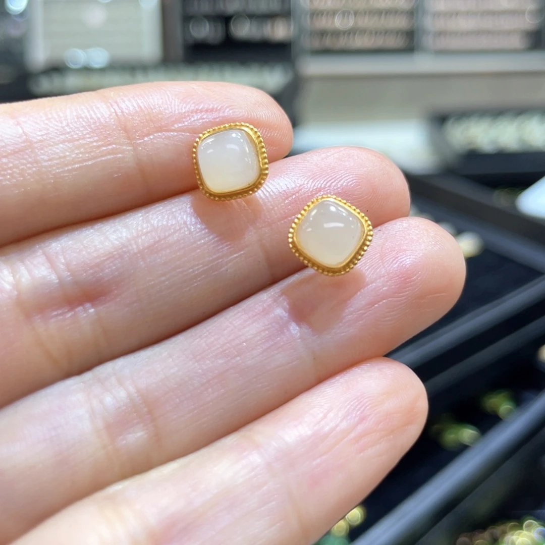 和田玉银S925镶嵌耳饰