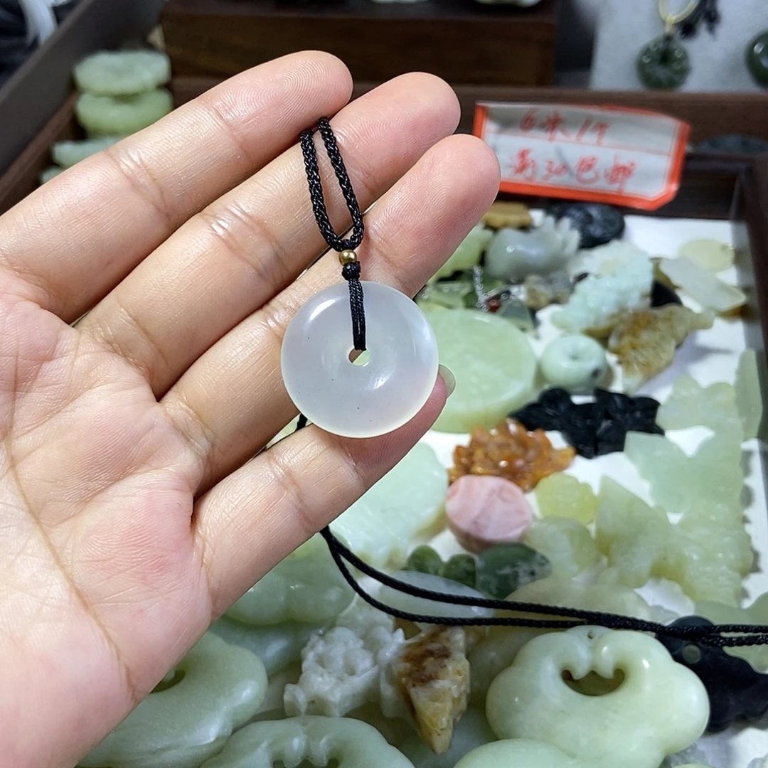 蛇纹石玉合金包挂