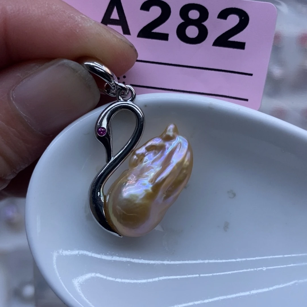 淡水珍珠颈饰未镶嵌