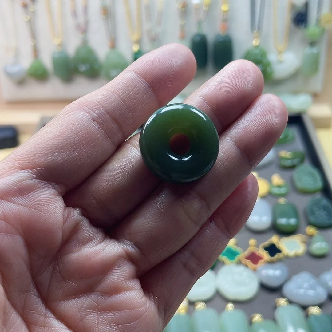 和田玉吊坠(不含链)未镶嵌