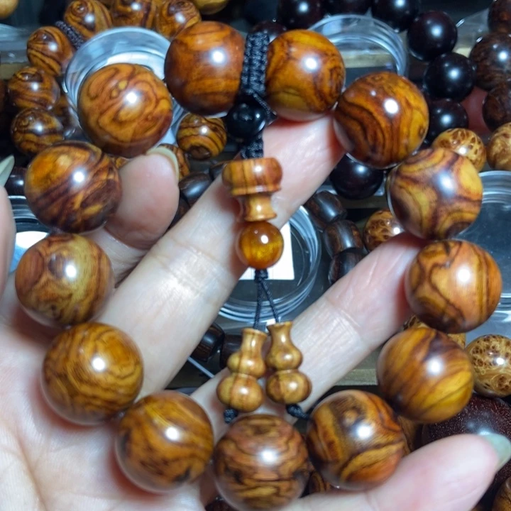 黄花梨/降香黄檀海南黄花梨对眼尺寸1.8