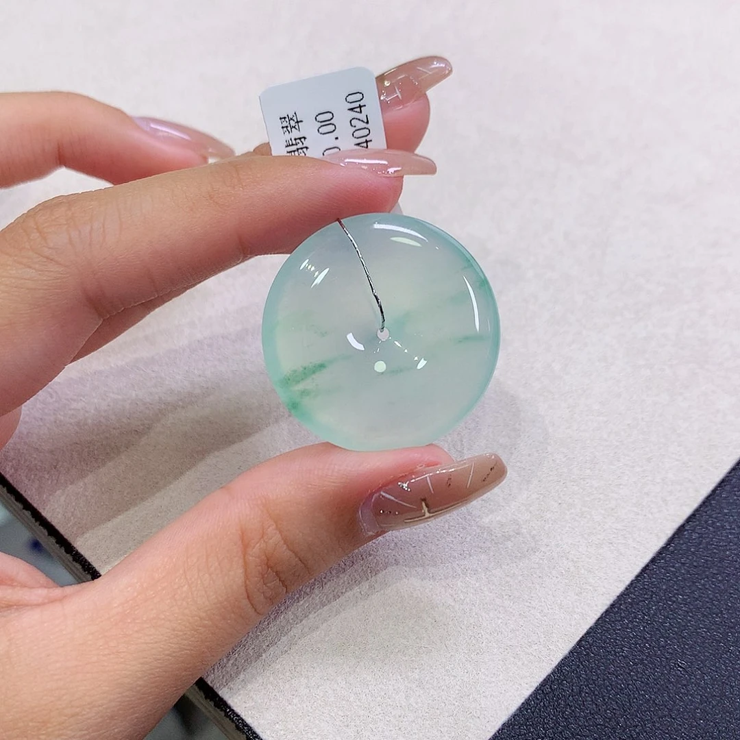 翡翠未镶嵌吊坠(不含链)30-5.5