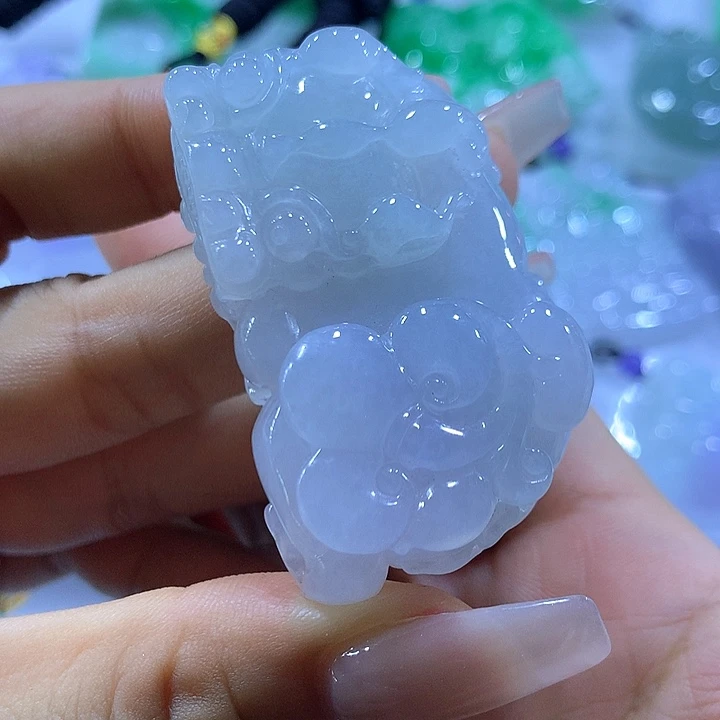 翡翠未镶嵌颈饰天然翡翠A货吊坠