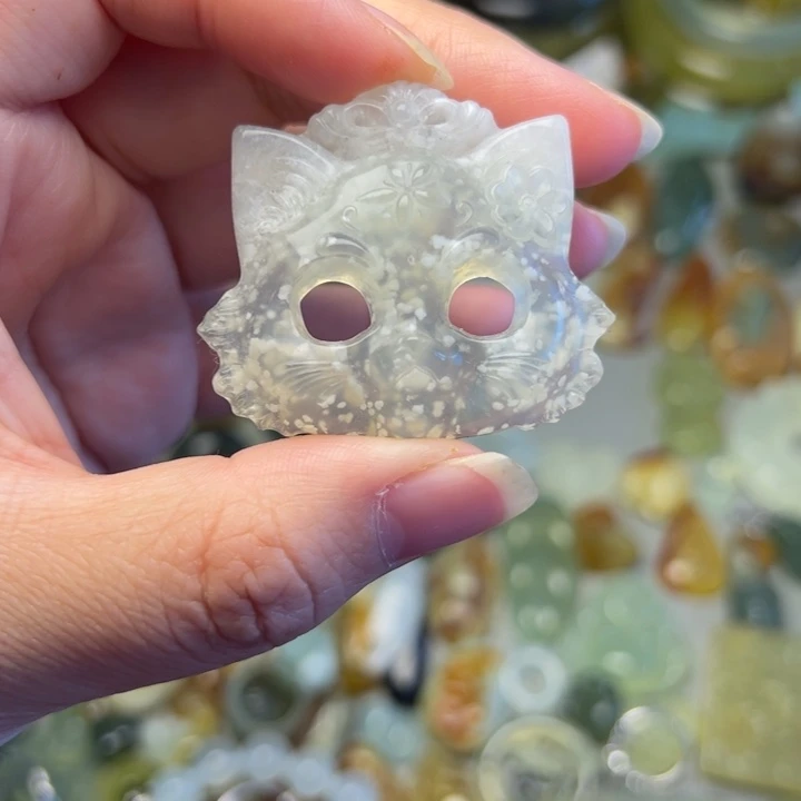 蛇纹石玉未镶嵌微瑕