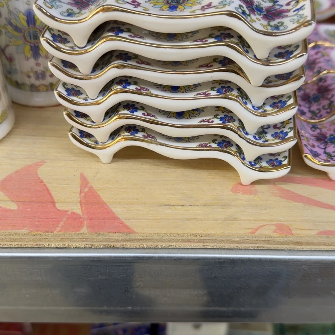 格***局'景德镇珐琅彩餐具