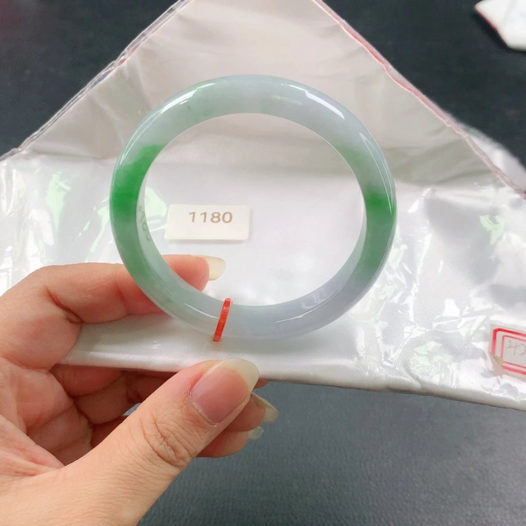 未镶嵌手镯翡翠03