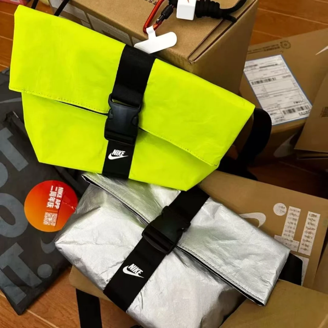 【瓜瓜哥专属】耐克NIKE会员限定运动休闲双色斜挎包单肩包生日送礼