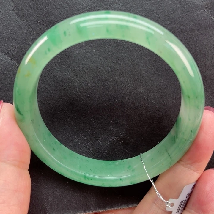 石英质玉手镯未镶嵌5-56/57