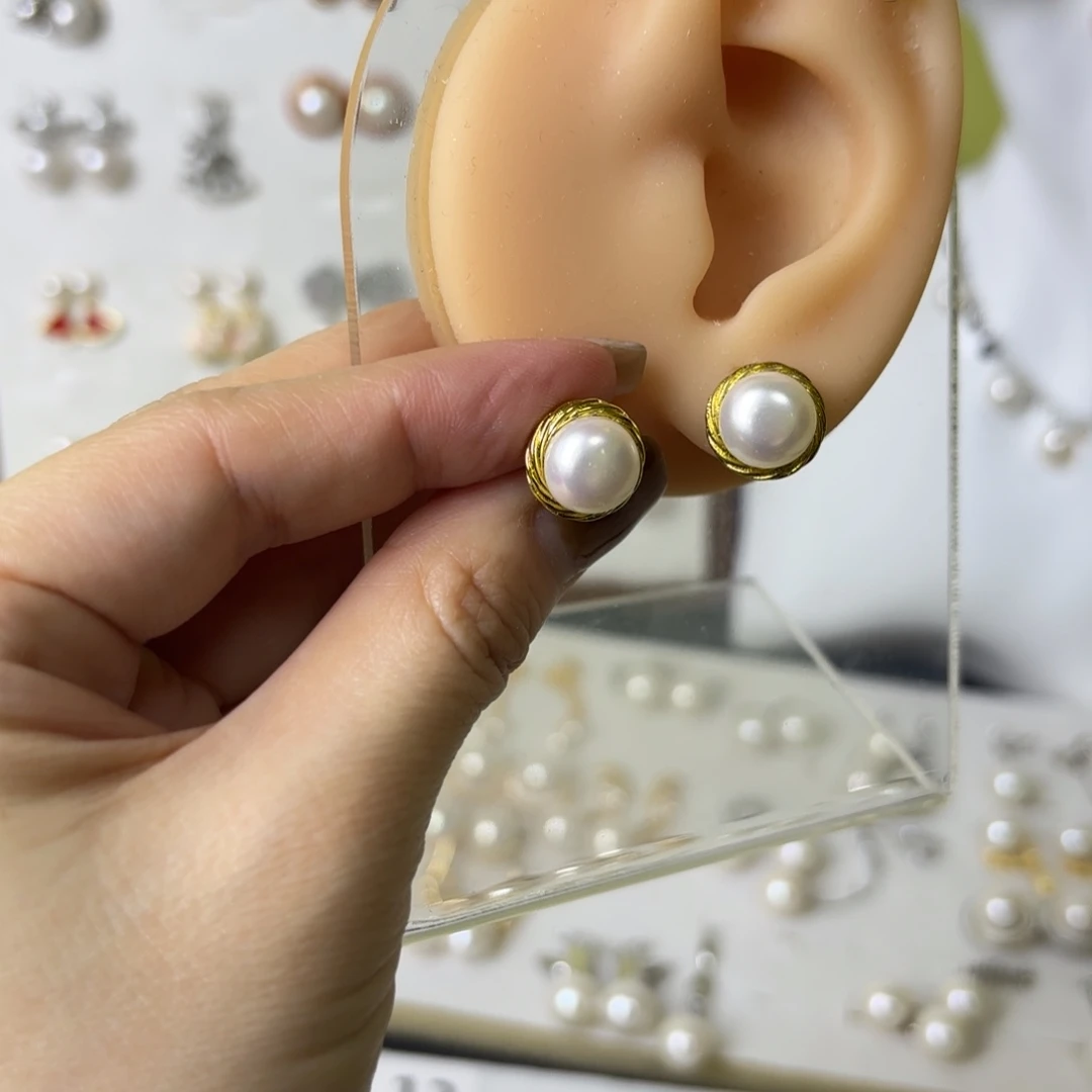 淡水珍珠合金耳饰