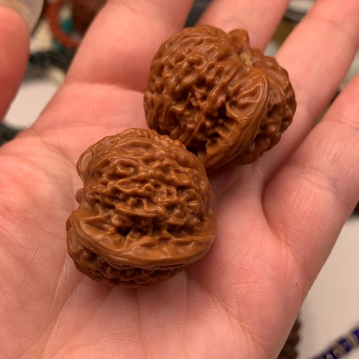 文玩核桃把件精品核桃一对