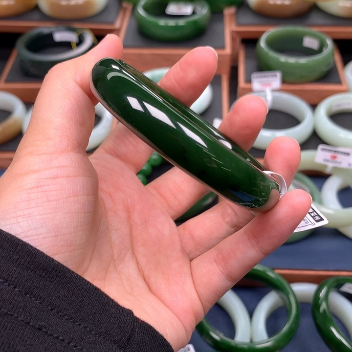 和田玉（碧玉）手镯5960圈口未镶嵌