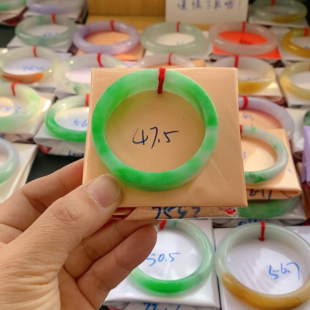 翡翠手镯未镶嵌13号