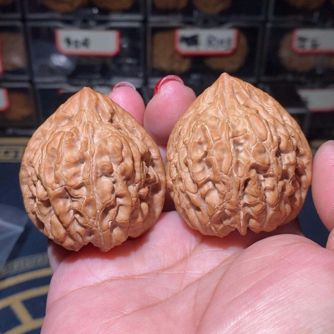 文玩核桃把件坐佛