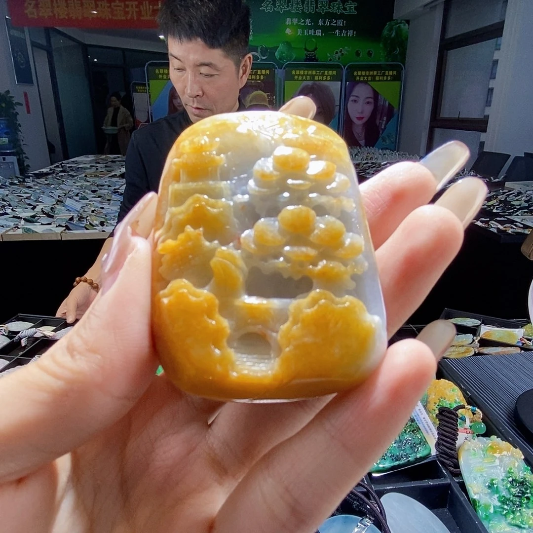 颈饰未镶嵌翡翠翡翠