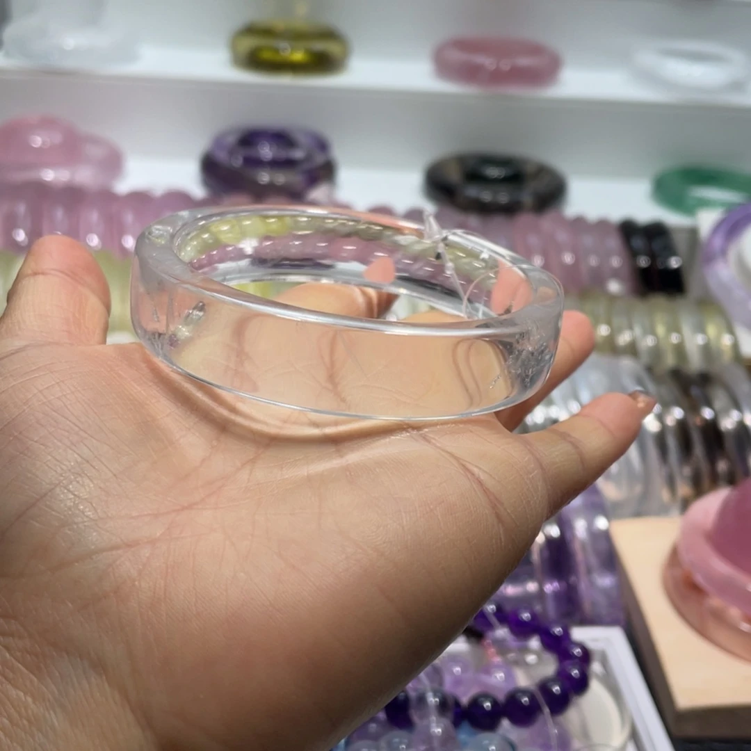 水晶手镯63圈口26号未镶嵌