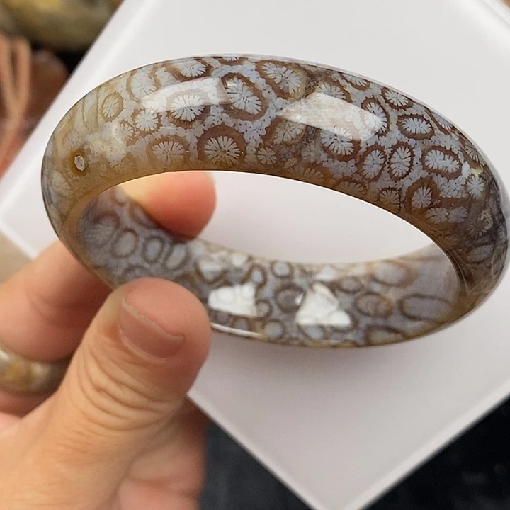 硅化玉未镶嵌颈饰56.6