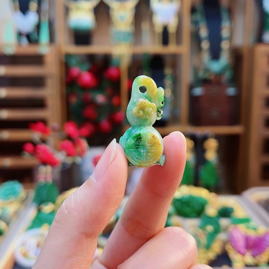 颈饰未镶嵌翡翠48小时鉴赏期1
