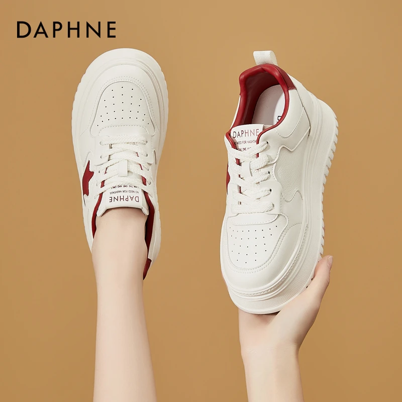 达芙妮小个子增高厚底百搭小白鞋女2025秋季新款轻便运动休闲板鞋