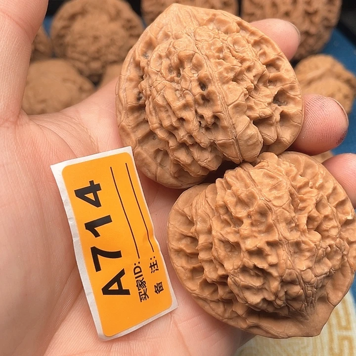 文玩核桃把件核桃