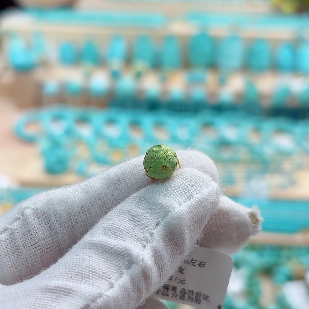 绿松石未镶嵌珠宝奇石8