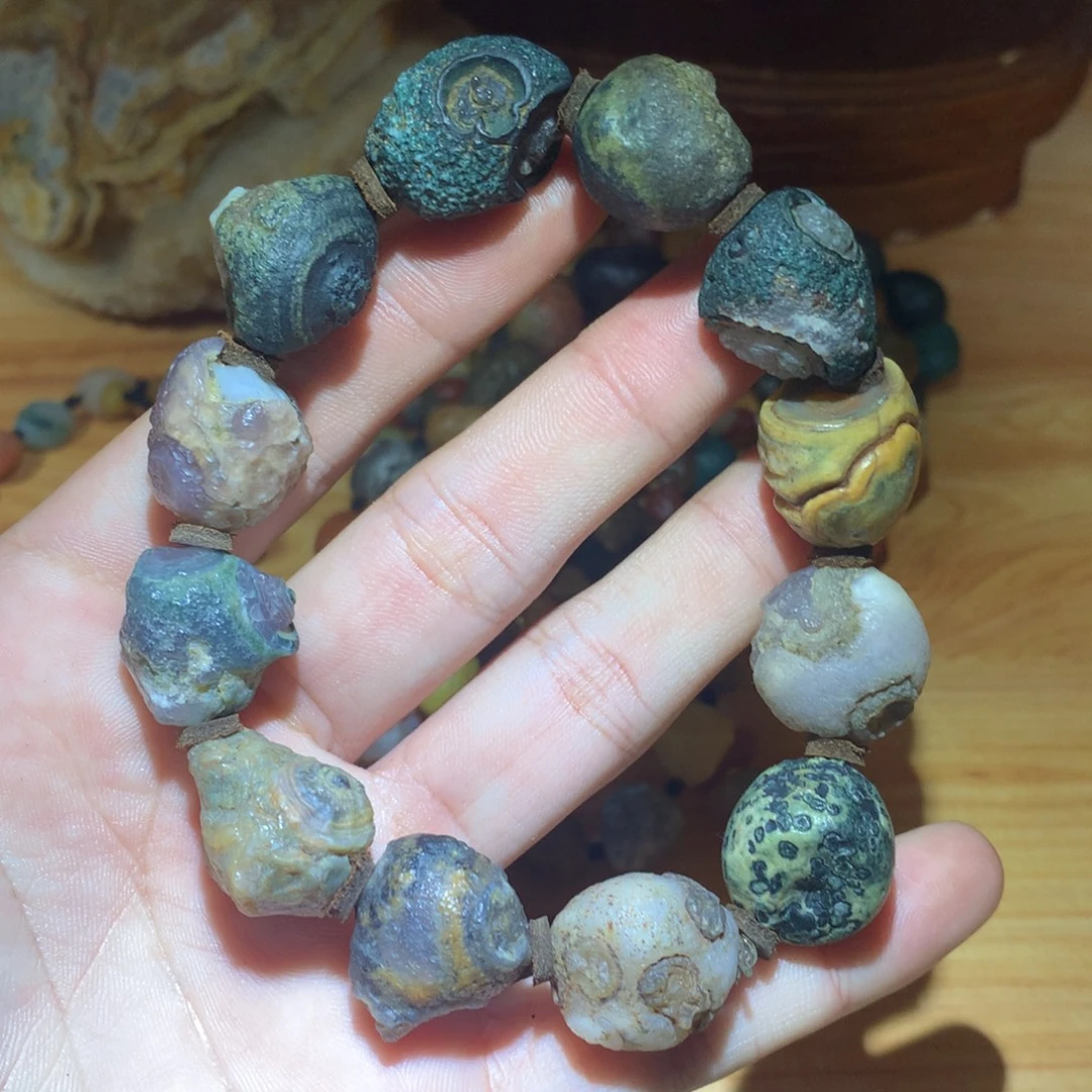 玛瑙/玉髓未镶嵌阿拉善戈壁玛瑙