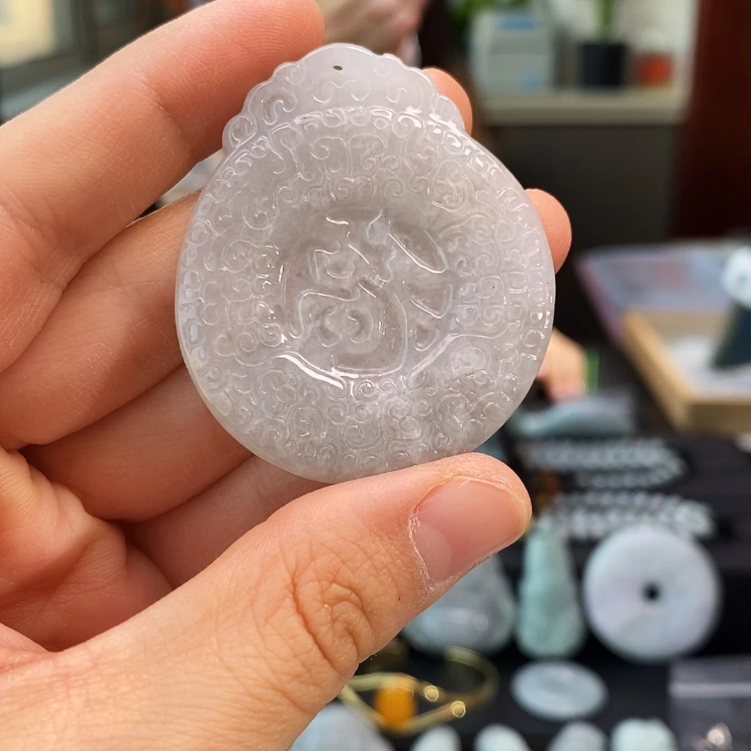 翡翠未镶嵌颈饰福