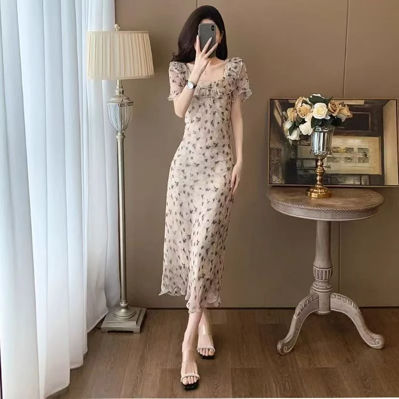 法式复古高级感方领雪纺连衣裙女夏季2025新款绝美仙气碎花长裙子