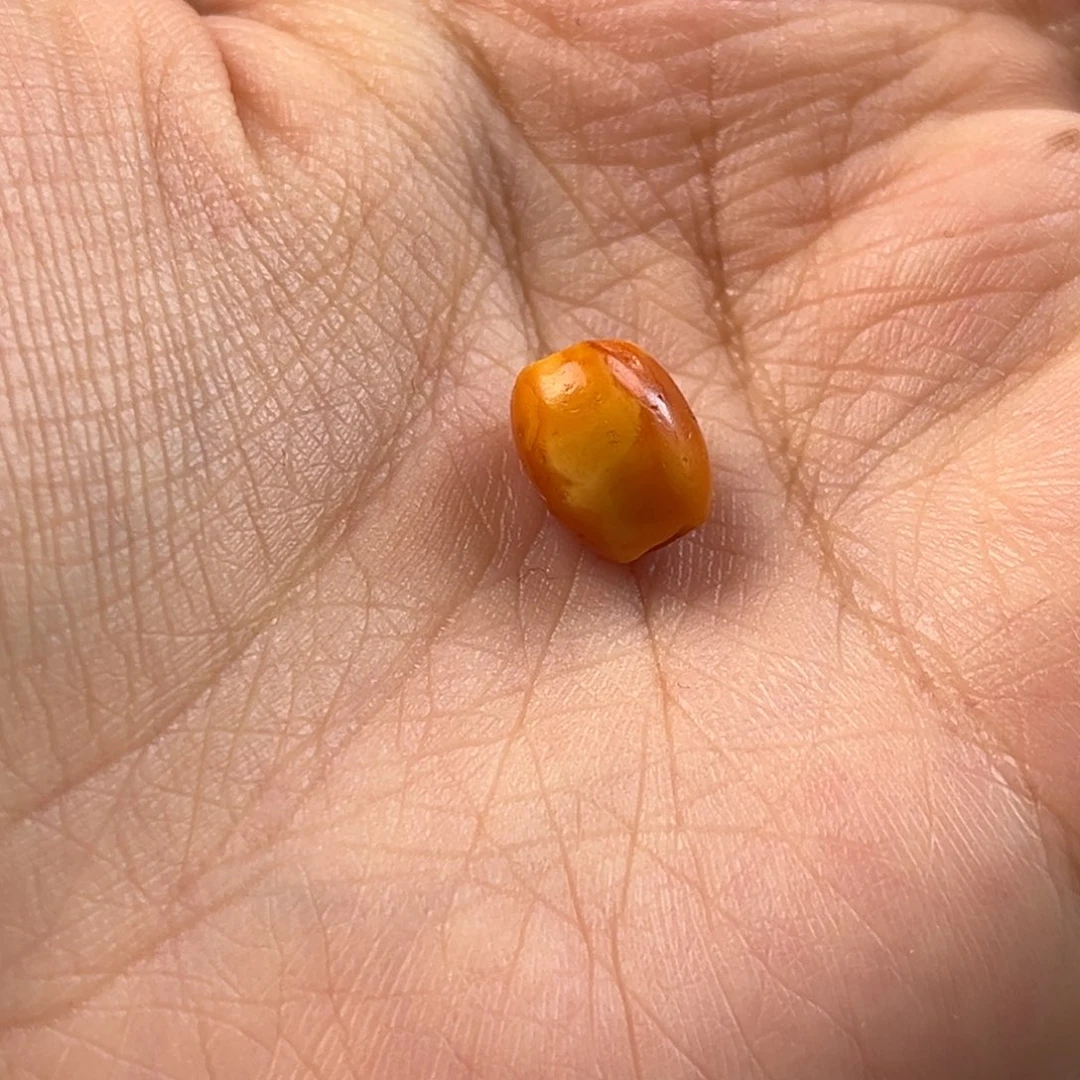 花***爷蜜蜡未镶嵌颈饰老蜜蜡