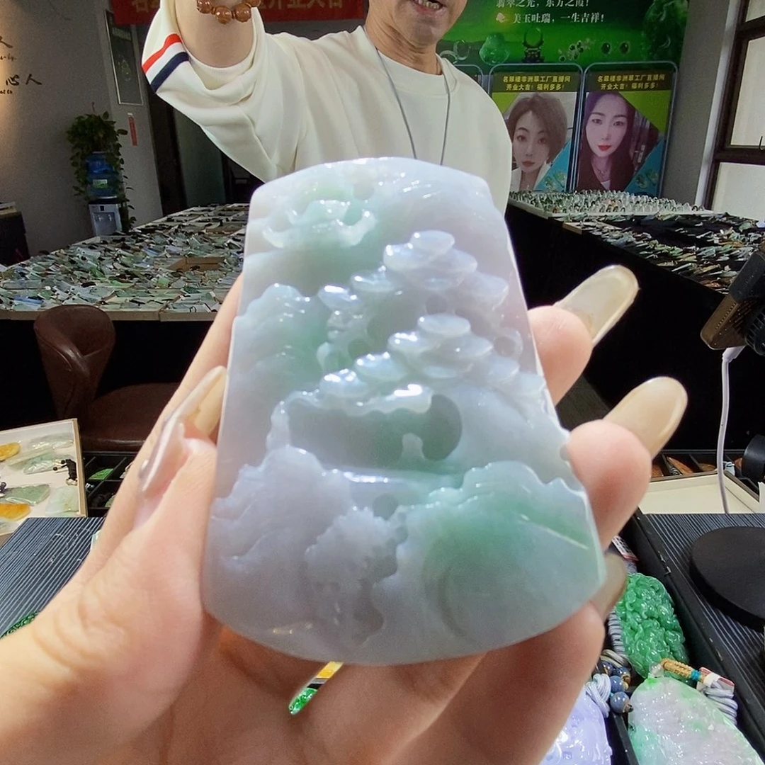 颈饰未镶嵌翡翠翡翠