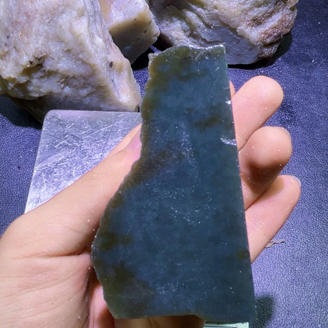 未镶嵌和田玉珠宝半成品