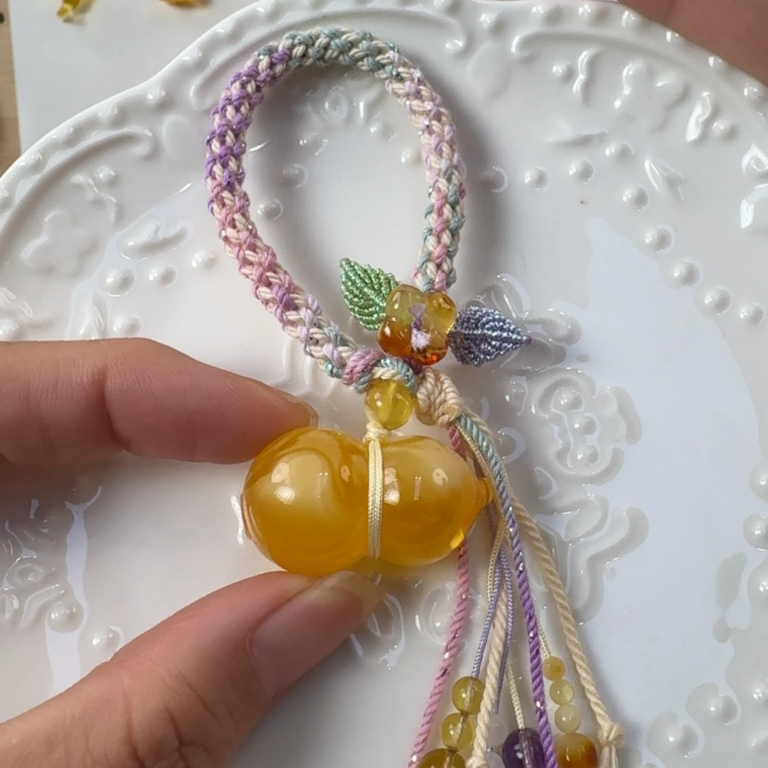 未镶嵌吊坠(不含链)琥珀