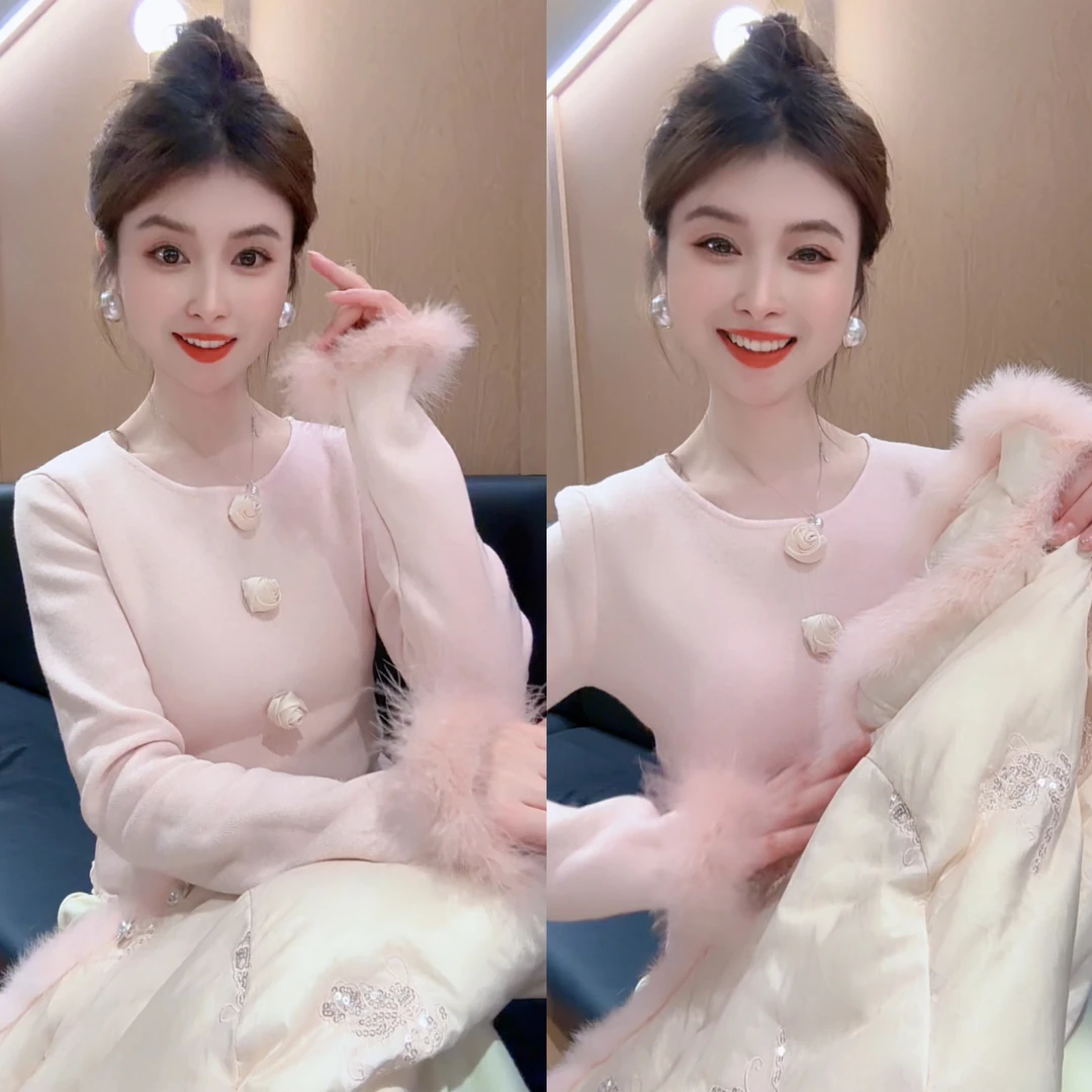 【月月专享】韩版毛绒拼接立体花朵温柔气质上衣XXJ-YG00906