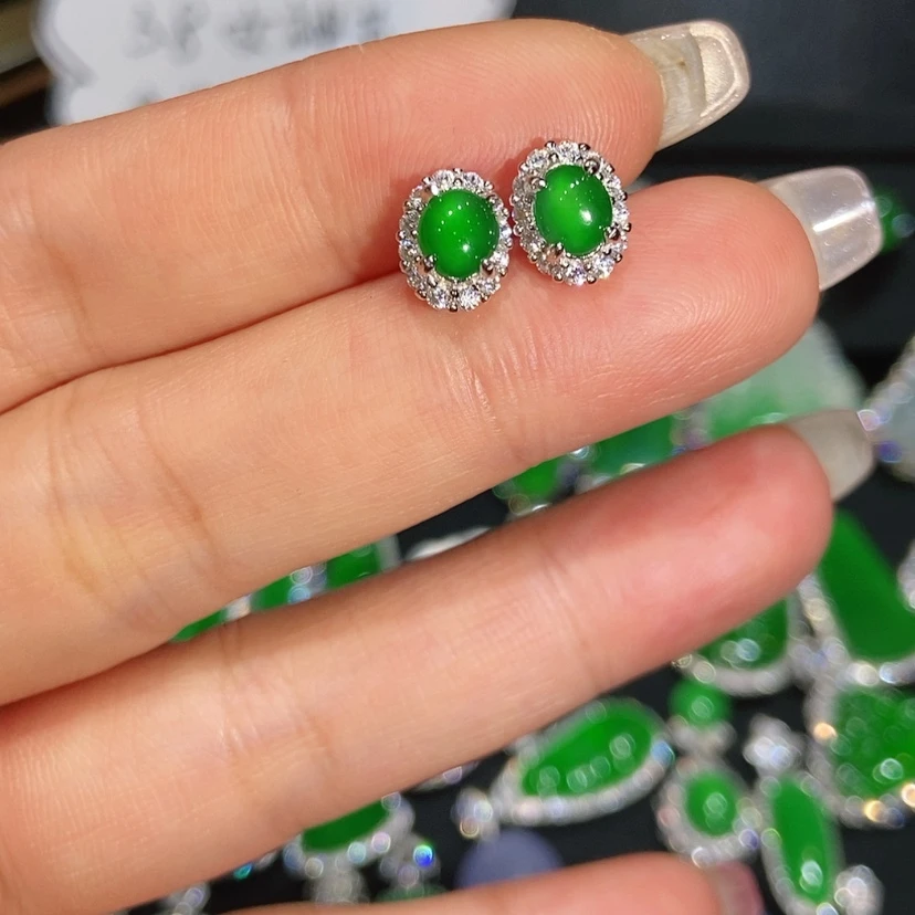 【闪购商品】翡翠耳饰未镶嵌天然翡翠