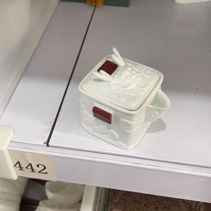 福利待遇多多哦哦哦