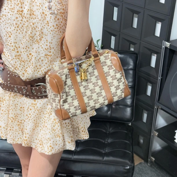 95新 Celine/思琳 老花锁头波士顿手提包 xys