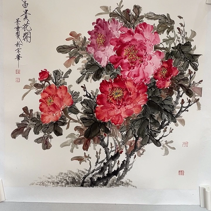 圆形崔老师斗方牡丹