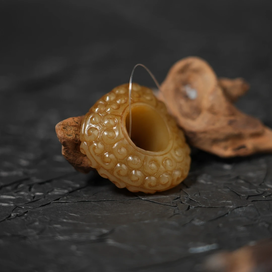 10MM26  明  和田玉手把件