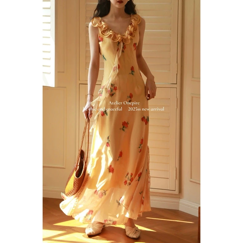 【现货】Atelier Onepire丨法式V领玫瑰花边碎花收腰吊带裙