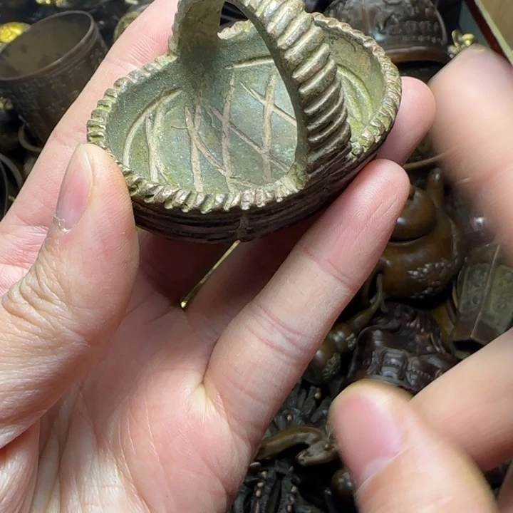 铜器把玩摆件链接