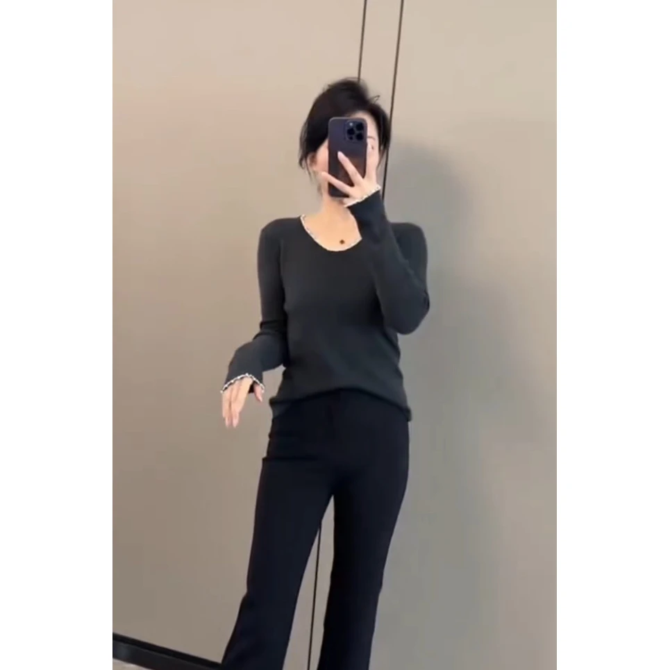 秋季新款穿搭气质百搭弹力显瘦修身钉珠V领长袖针织打底衫2025