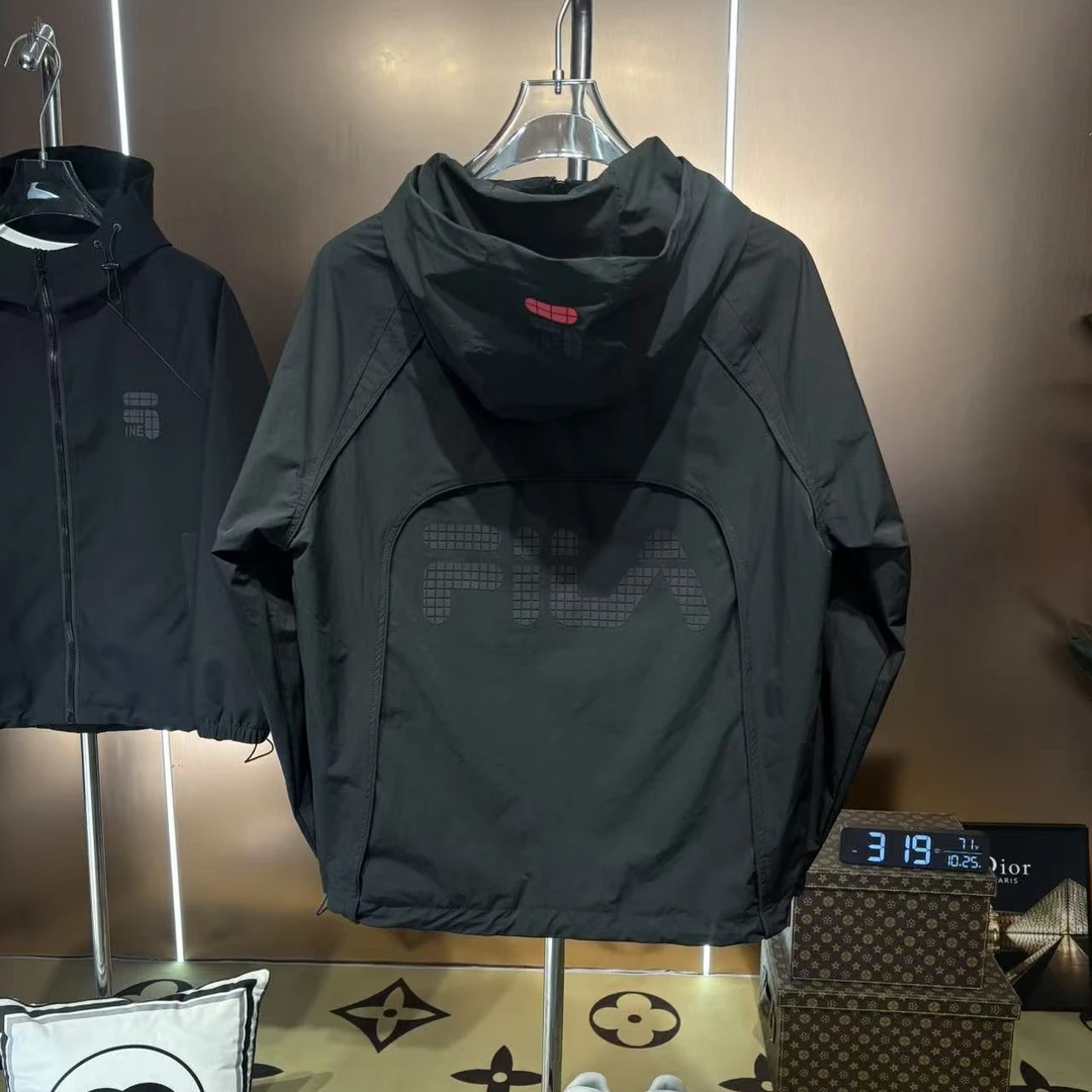 连帽秋季男黑色褶加厚面料户外夹克透气男女同款春秋男装