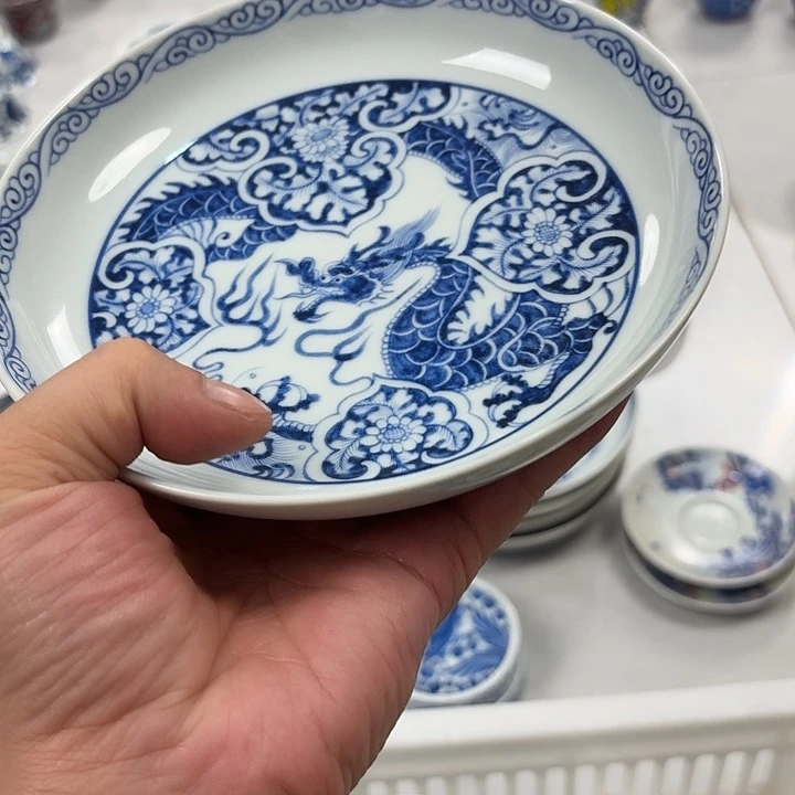 瓷片青花如意穿花龙大胡乘景德镇