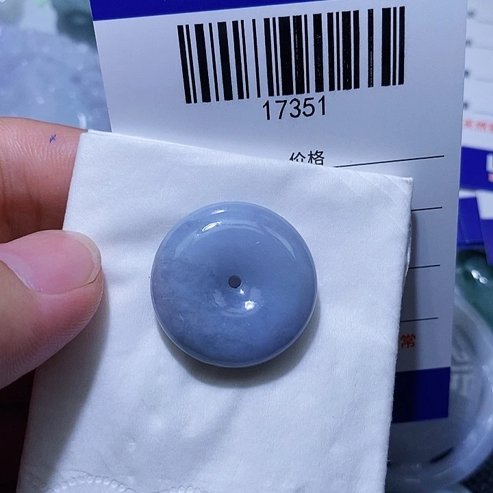 翡翠未镶嵌颈饰天光墟翡翠市场现金代购