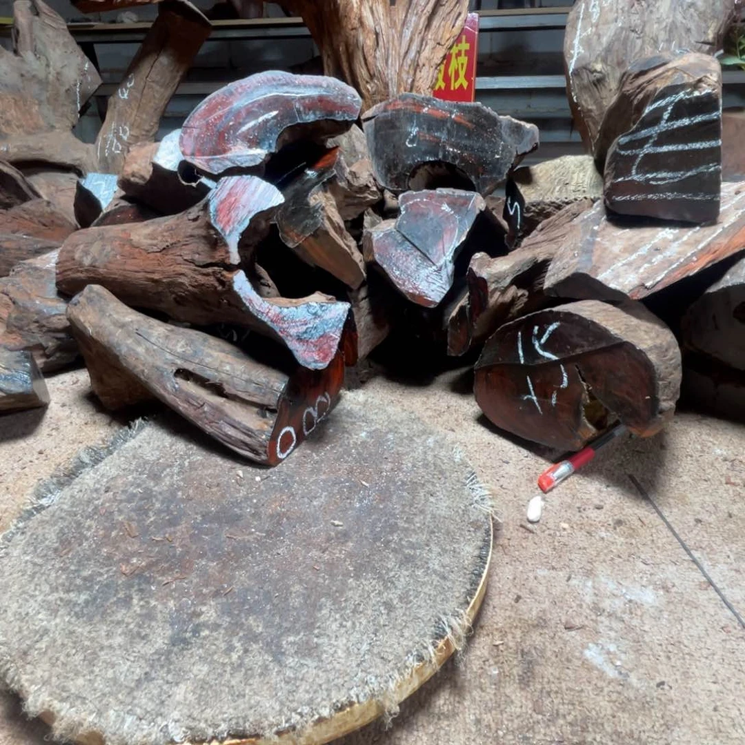 【闪购商品】交趾黄檀（大红酸枝）啸**梁