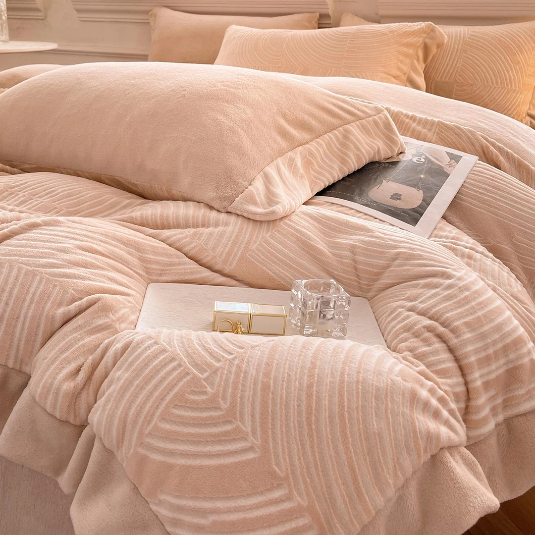 秋冬加厚保暖雕花牛奶绒四件套婴儿绒双面珊瑚绒床单床笠床上用品