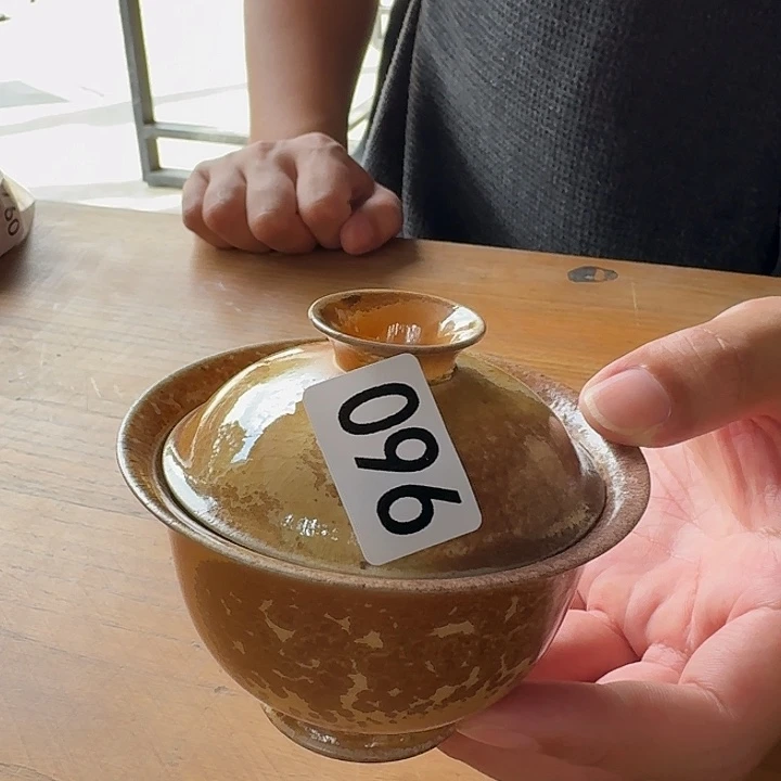 厚山柴窑主人盖碗