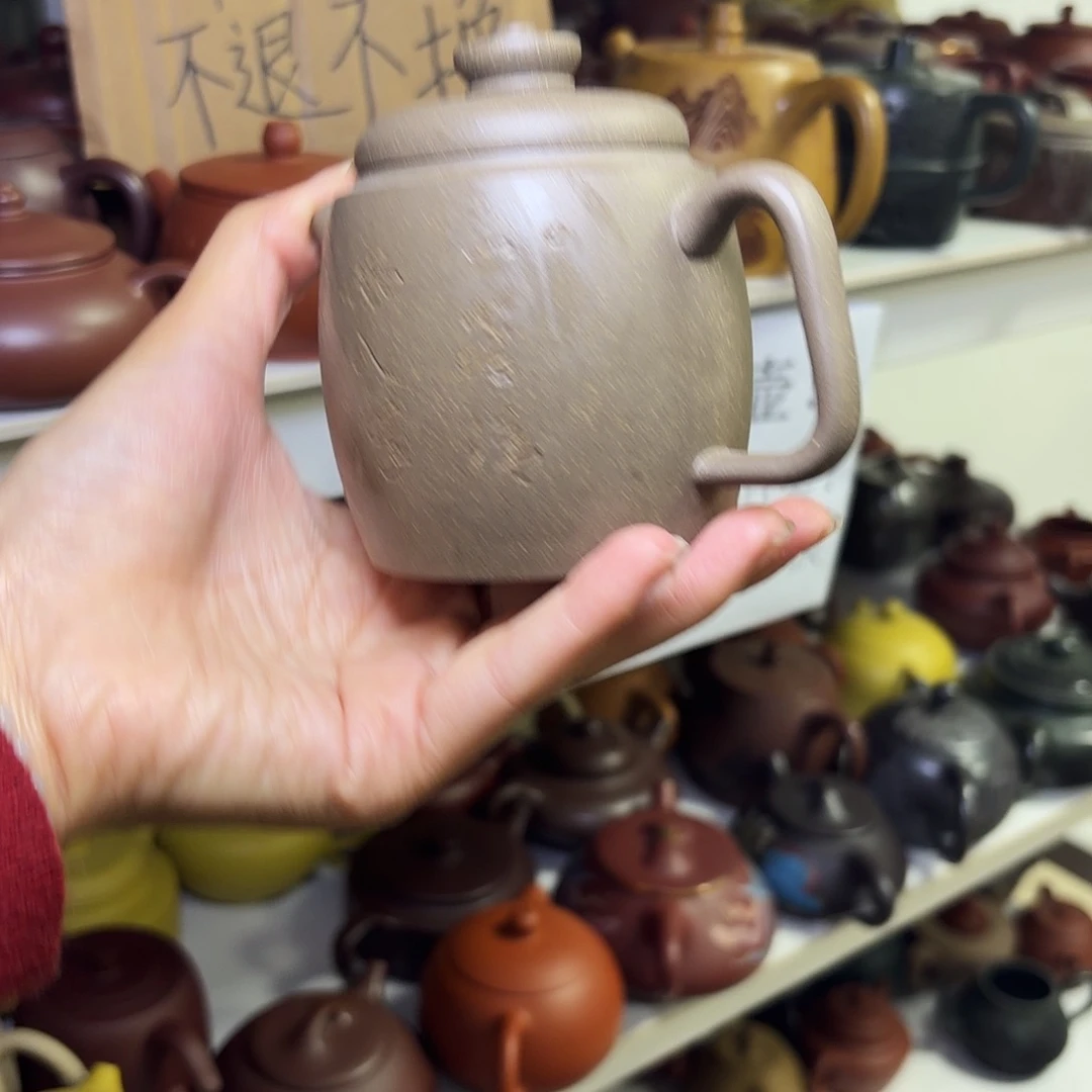 甄选宜兴本土紫砂壶