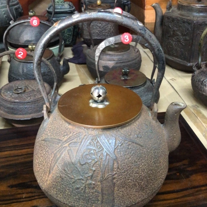 精金堂松竹梅纹饰壶