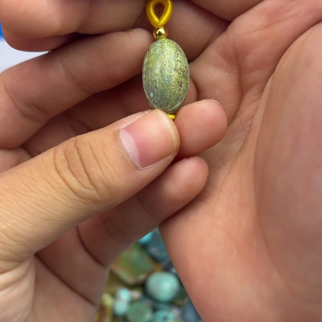 南红玛瑙未镶嵌绿松石